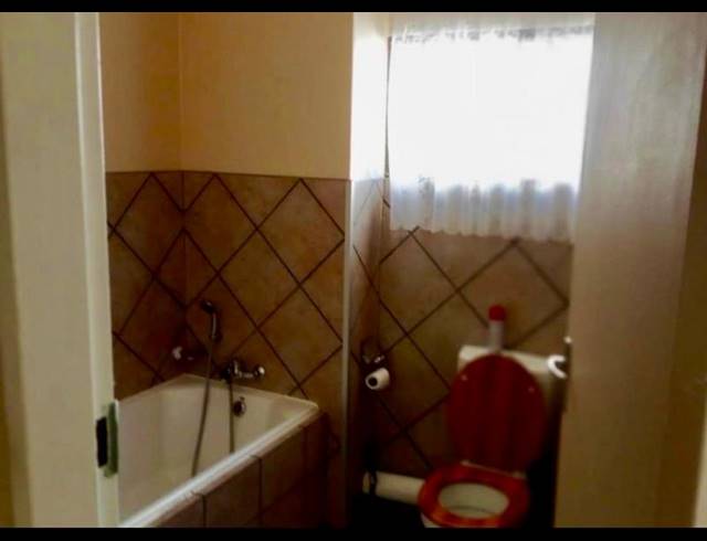 0 BEDROOM APARTMENT FOR SALE IN VANDERBIJLPARK SE 4